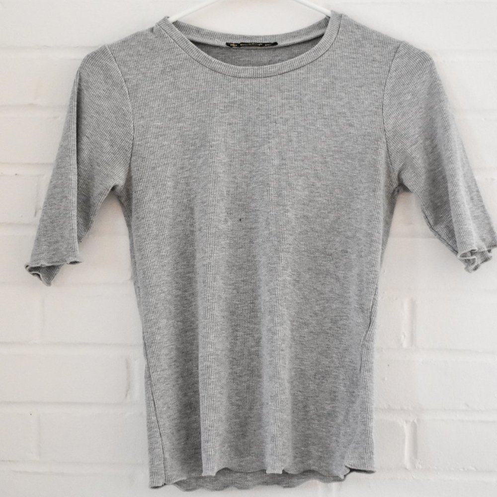 Grey Mid-length Sleeve Top
